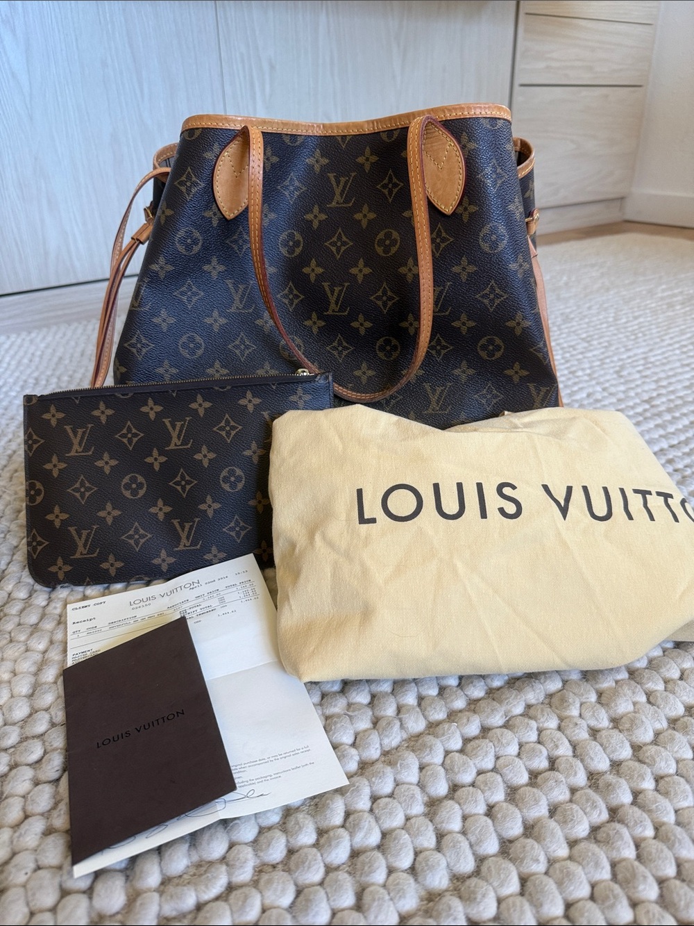 Louis Vuitton Neverfull GM Monogram Canvas Tote